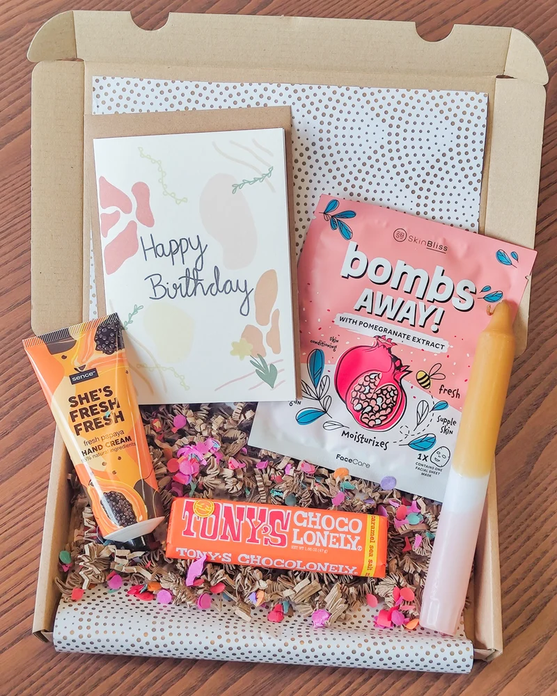 Verjaardag Cadeaupakket Verwenpakketje 🤍