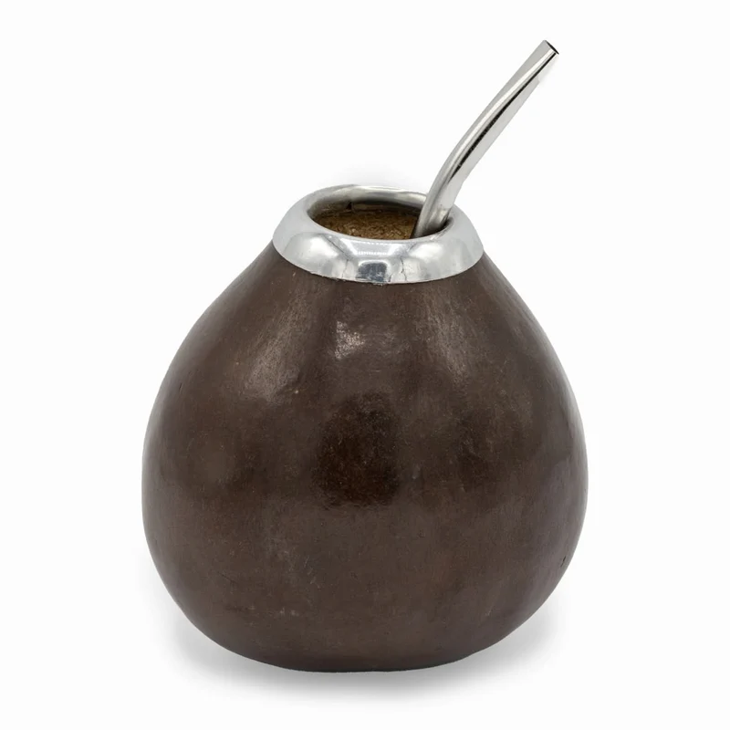 Matebeker (calabash) met bombilla
