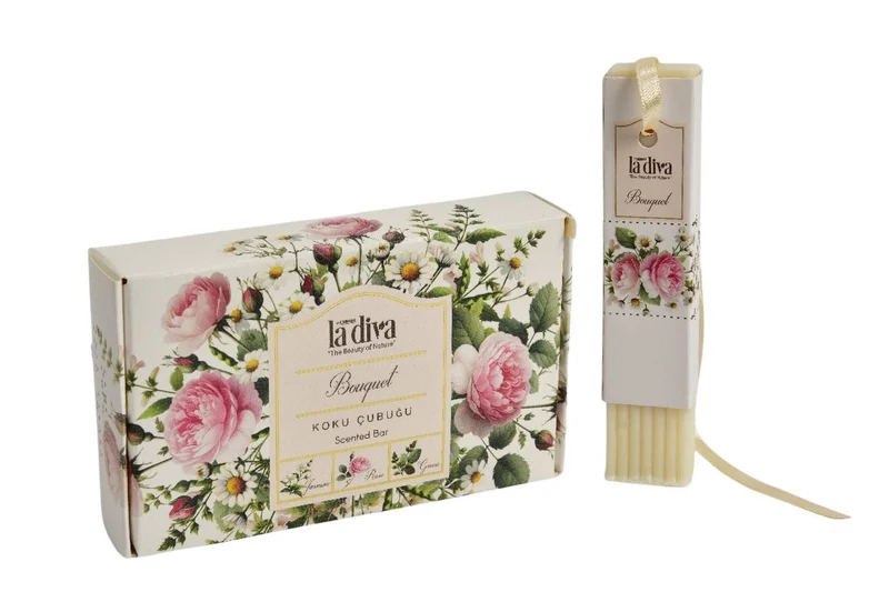 BOUQUET Duftwaschmittel-Packung (3 Stück) 165 g - LA DIVA